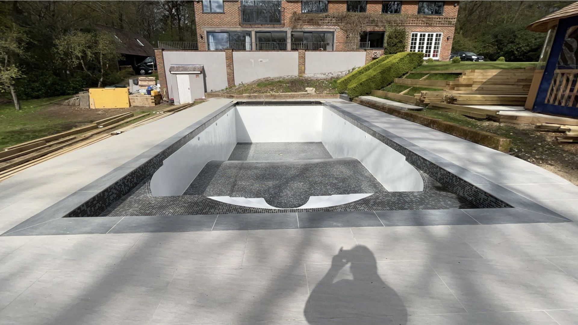 Interior refurbishment of the swimming pool completed