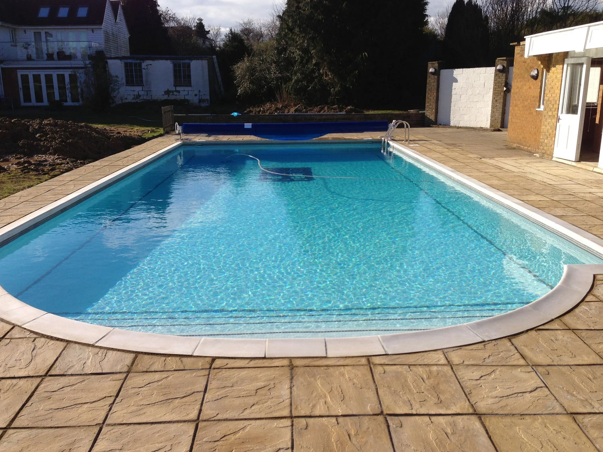 New Outdoor Concrete Swimming Pools by UK Swimming Pools Ltd
