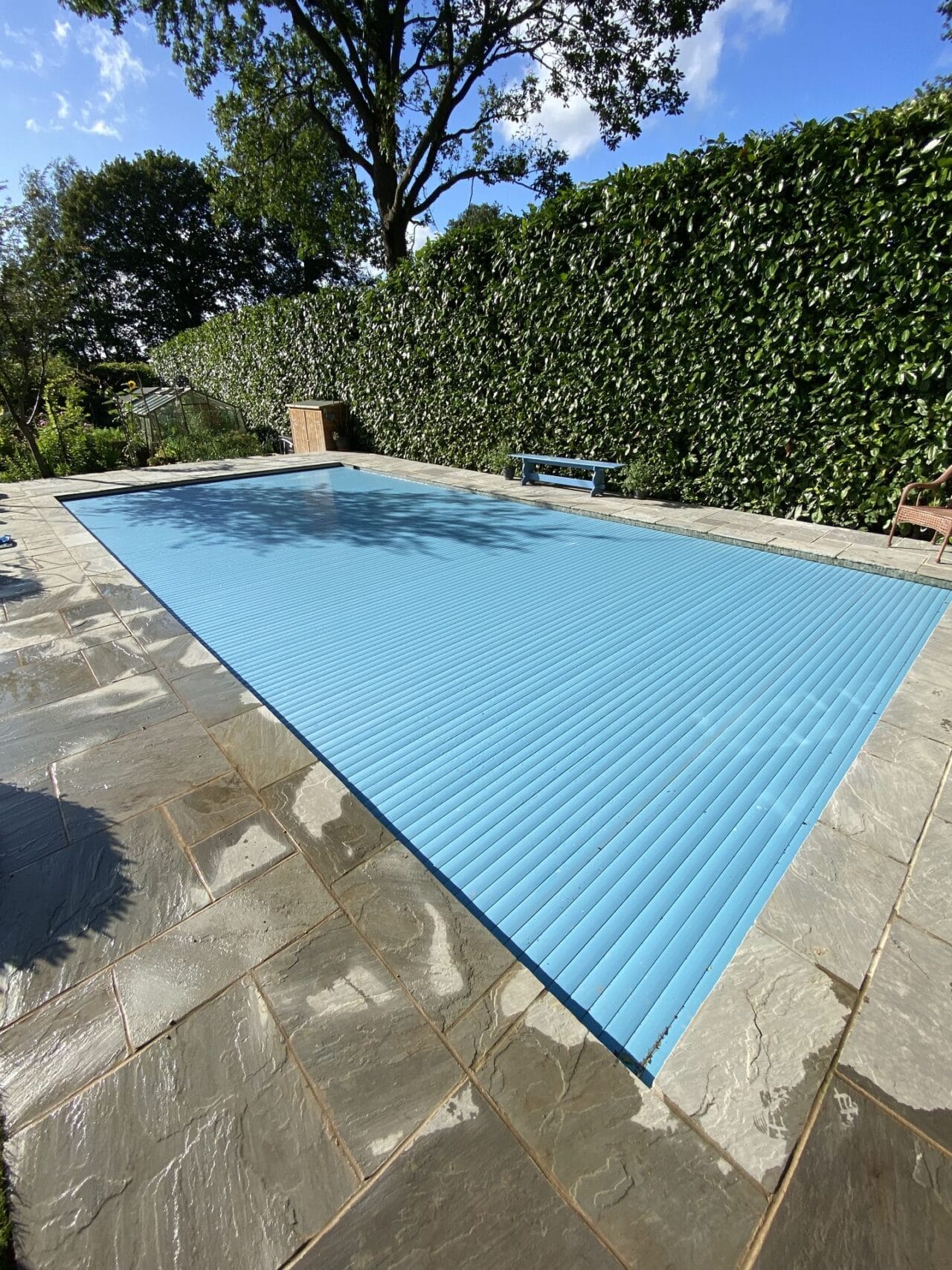 UK Swimming Pools – Contemporary Rectangular Pool with Mosaic Finish and Summerhouse 16